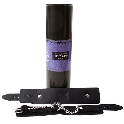 Kenzi Arm Наручники замшевые (Цвет: черный)