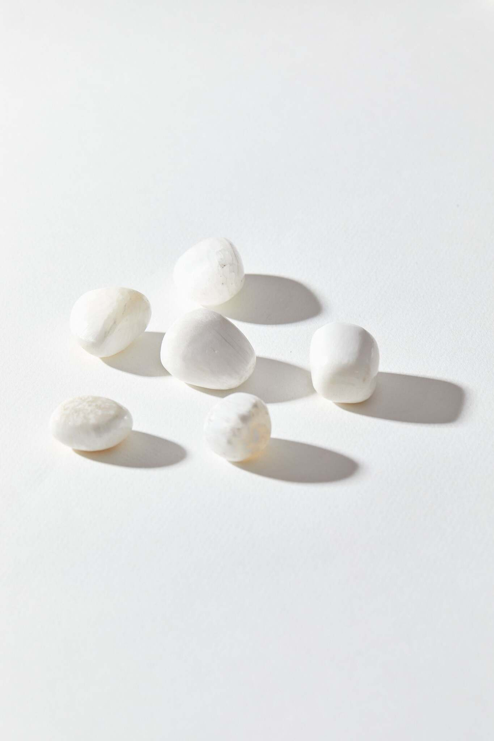 Сколецит галтовка