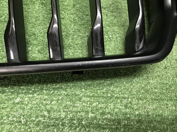 Решетка радиатора BMW X6 G06 (2023-н.в.)