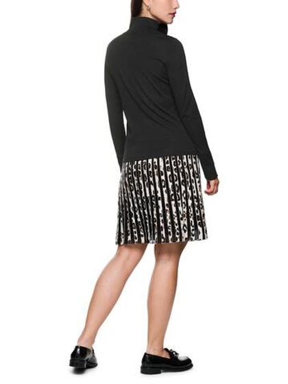 Marc Cain Водолазка из хлопка с декоративными разрезами