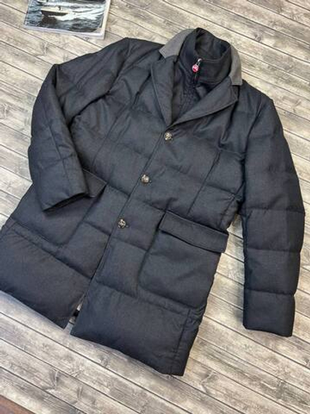 Пуховик Kiton