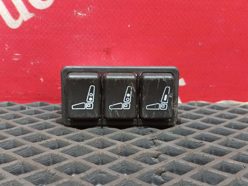 Кнопки регулировки сиденья 2023г.