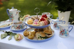 Kitchen Craft London Pottery 250 мл сливочник луговой