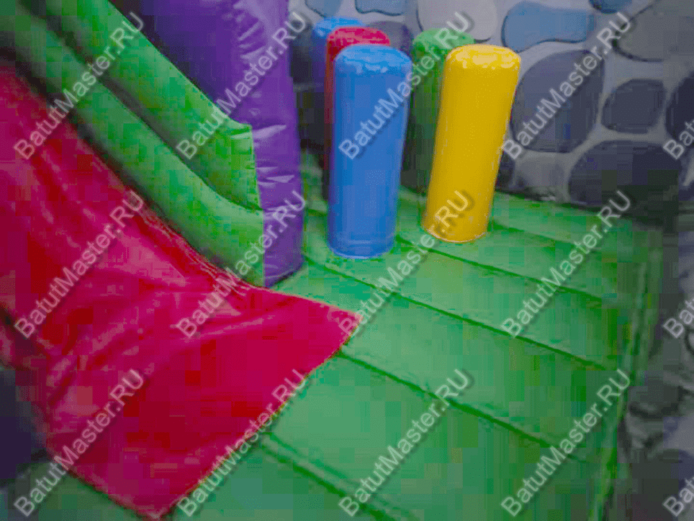 Коммерческий надувной батут "Средневековые приключения" 8,5*7*5м