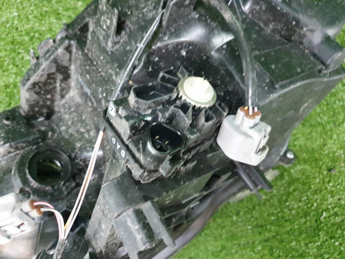 Битая Фара правая Toyota RAV4 5 XA50 (2018-н.в.) LED