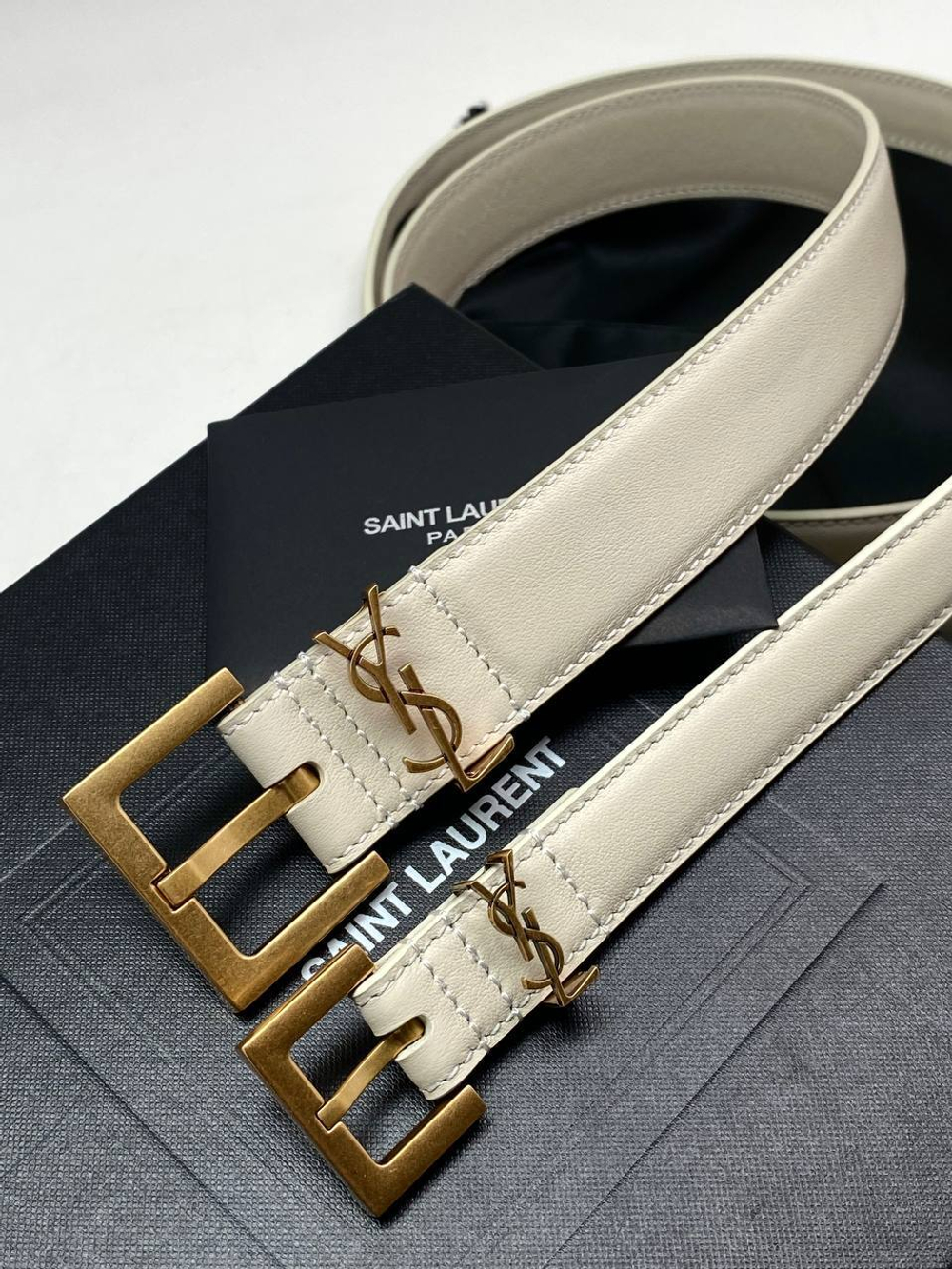 Ремень Yves Saint Laurent