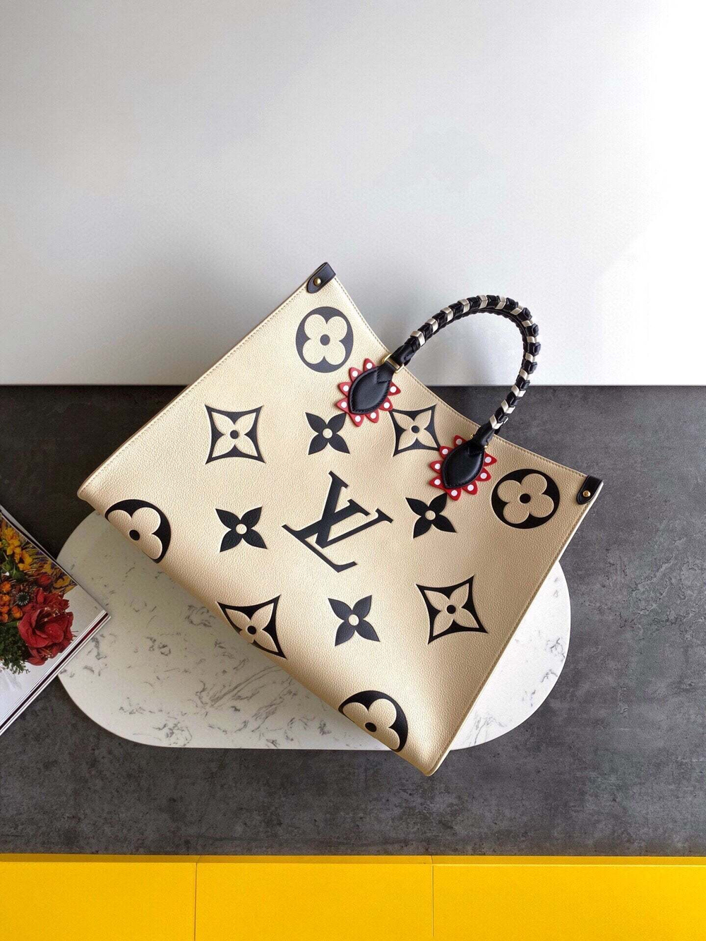 Louis Vuitton Onthego GM