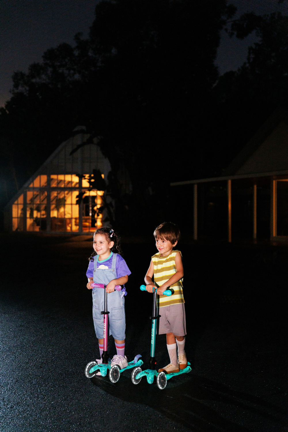 Самокат Mini Micro Deluxe Orion LED складной, голубой