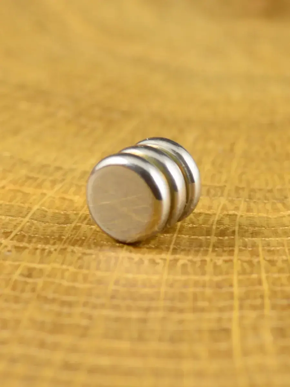 Бусина-концевик из нержавеющей стали