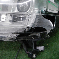 Битая Фара левая Toyota Land Cruiser 200 (2015-2021) LED