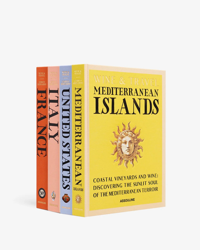 Подарочный набор книг на английском языке Assouline WINE & TRAVEL TRIO GIFT SET, 4 книги
