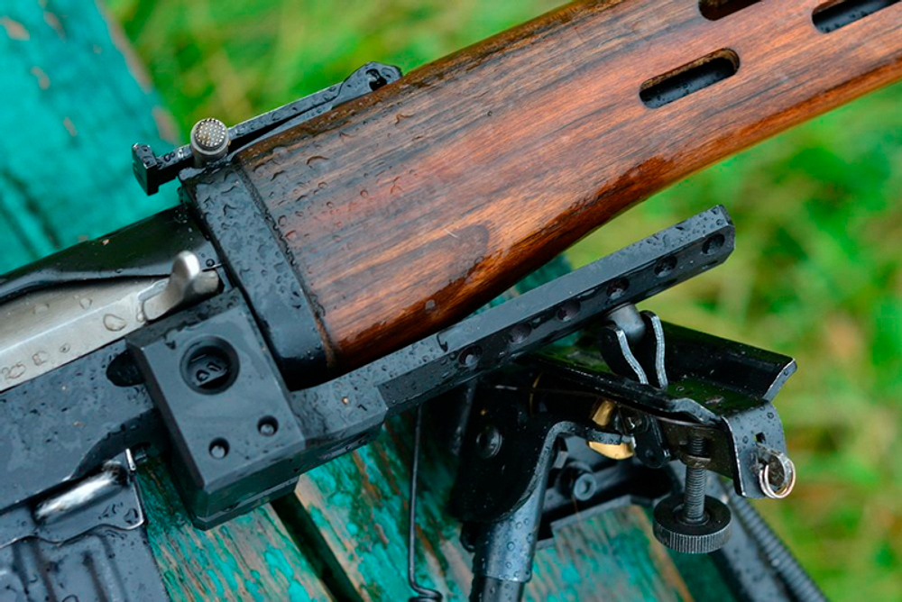 Кронштейн лапка для сошек на карабин Тигр, СВД, TG3, Рысь