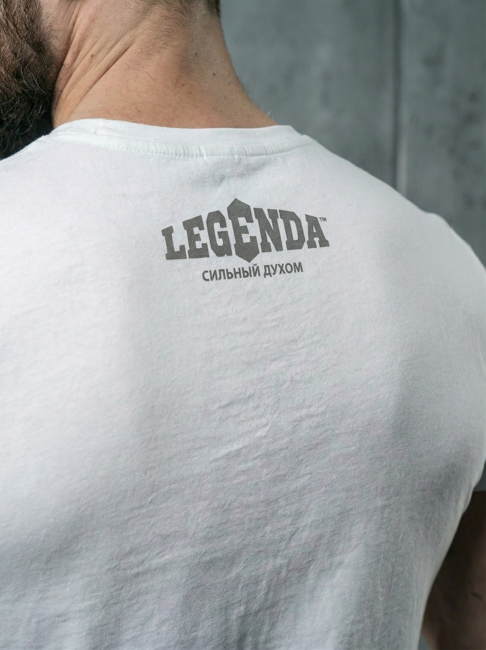 Футболка спортивная хлопковая мужская белая LEGENDA Череп Каратель