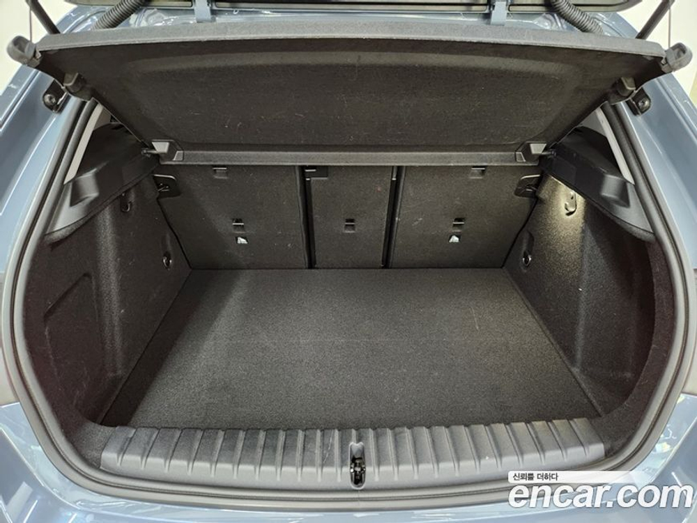 BMW 1 Series (F40) 120i Advantage (08.2021)