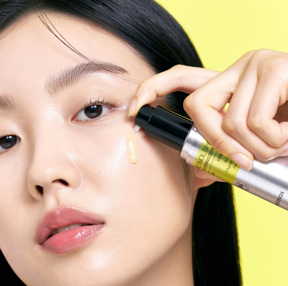 Celimax The Vita−A Retinol Shot Tightening Serum подтягивающая сыворотка с ретинолом и микроиглами