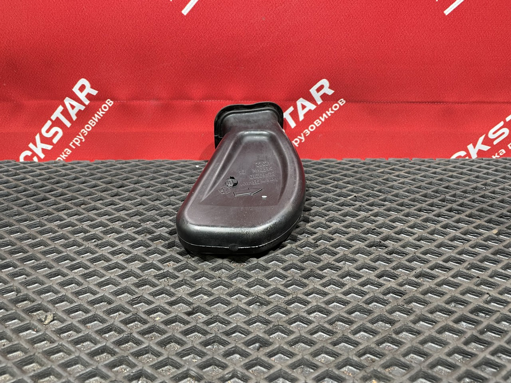 Пыльник двери