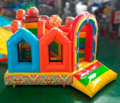 Коммерческий надувной батут «Друзья-зверята», 4*3*2,9