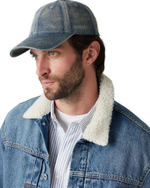 Кепка Levis ESSENTIAL CAP синий
