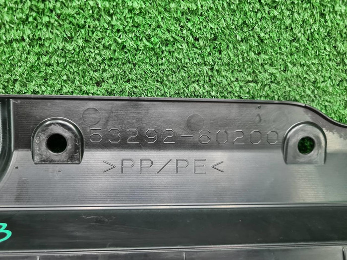 Кожух замка капота Toyota LC Prado 150 (2017-н.в.)