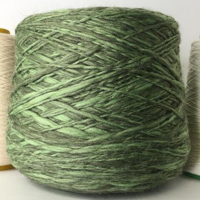 GRISU - BLURING SPA; 43% меринос, 20% альпака baby, 37% п/а; 125/100гр; ниточка с еффектом Flame; col.11518. Зеленый/оливковый