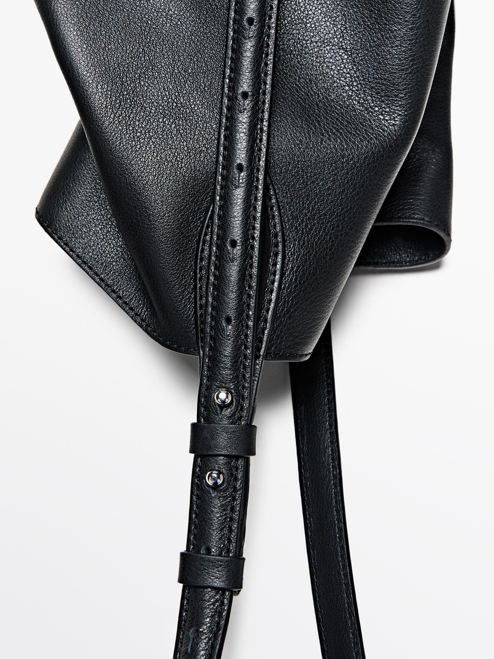 Massimo Dutti Сумка-мешок из кожи наппа, черный