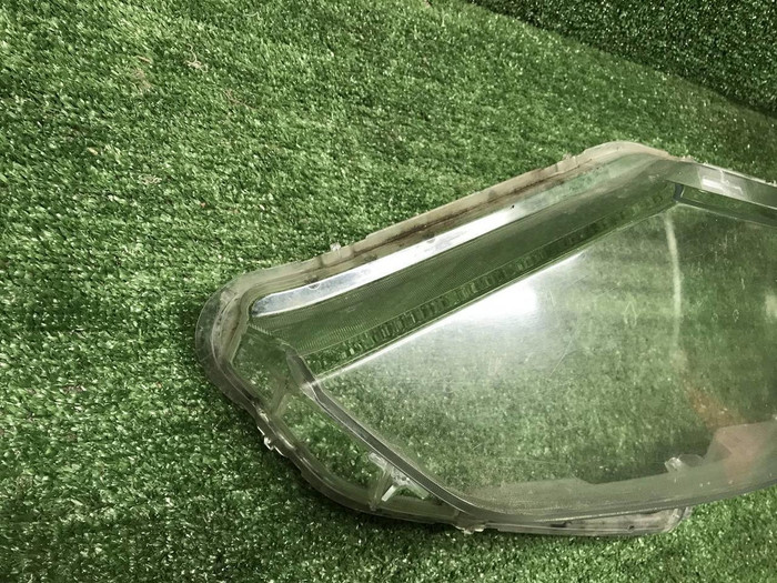 Стекло фары левое Nissan Qashqai 2 j11 (2013-2019)