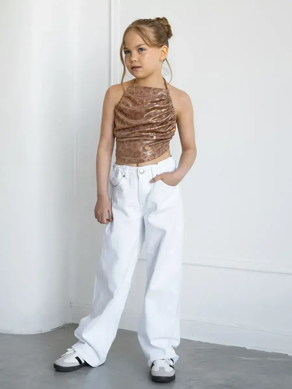 Летний топ для девочки на завязках