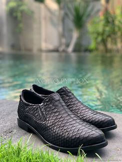 Ботинки из кожи питона SH-150