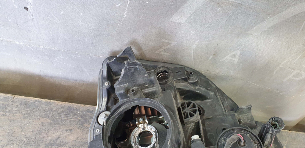 Фара левая Nissan X-Trail 2 (T31) 10-14 Б/У Оригинал 260753UF0A