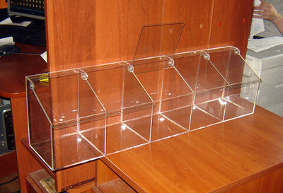 Диспенсер витрина для конфет мармеладов орехов снеков 5 ячеек 150х748х200