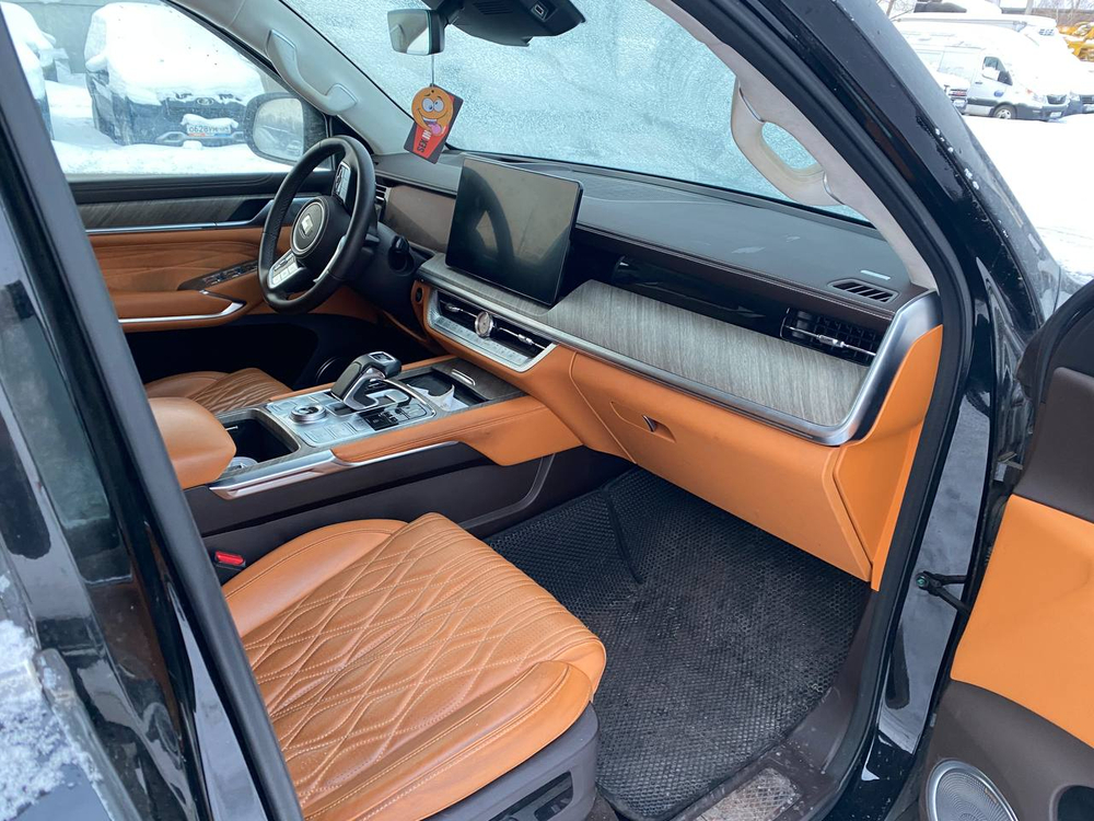 TANK 500 3.0T AT 4WD Premium