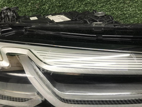 Фара правая BMW 5er G30 (2020-2023) LED