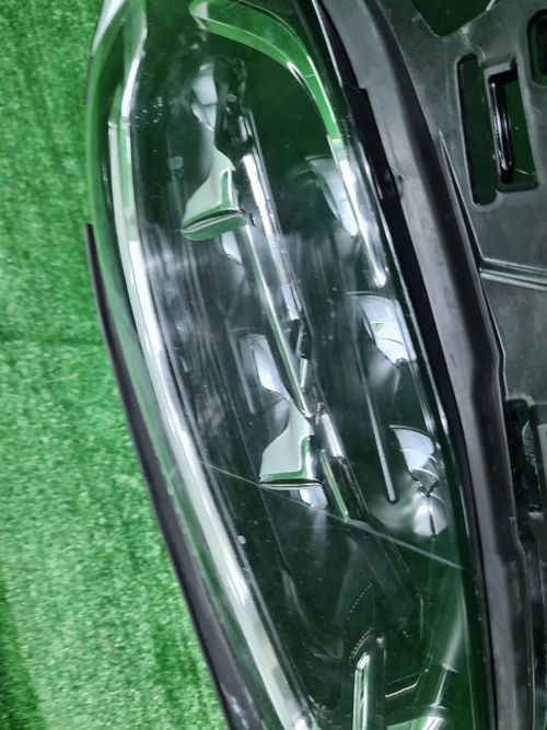 Фара левая Mercedes E W213 (2020-2023) LED