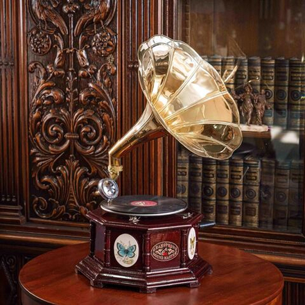 Винтаж: Граммофон «Коллекция Бабочек»