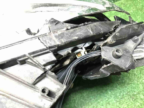 Битая Фара правая Mercedes C w205 (2018-2023) LED