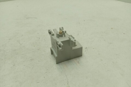 SRV53M00RU/06 ктп18 Сетевая кнопка для посудомоечной машины Bosch 9000474618 б/у