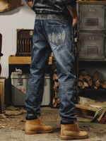 Мужские джинсы с изысканной вышивкой "колосья" на задних карманах