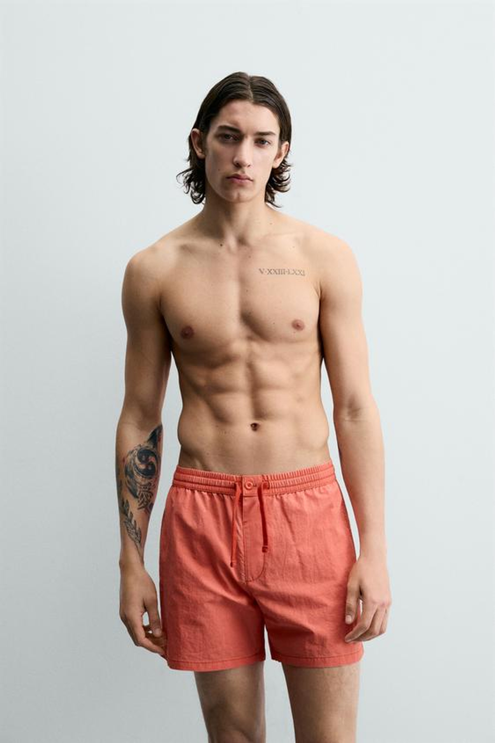 ZARA ПЛАВКИ СРЕДНЕЙ ДЛИНЫ ИЗ ТЕКСТУРИРОВАННОЙ ТКАНИ, КОРАЛЛОВЫЙ