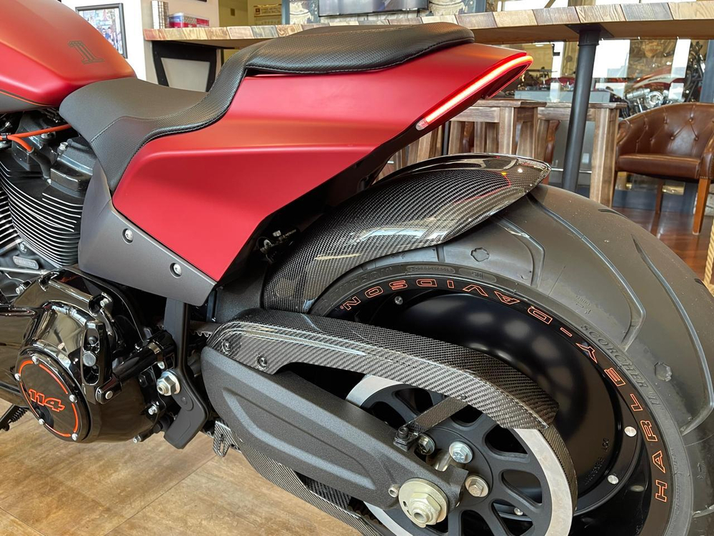 Harley-Davidson Softail FXDR 114