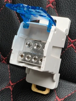 UKK80, 80А 690 -1000В. Распределительный блок на дин-рейку (DIN), кросс-модуль.