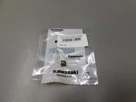 Колпачок маслосъёмный Kawasaki KLX250 KX250 KLE250 300 650 ZX400 500 600 750 900 1000 92049-1349