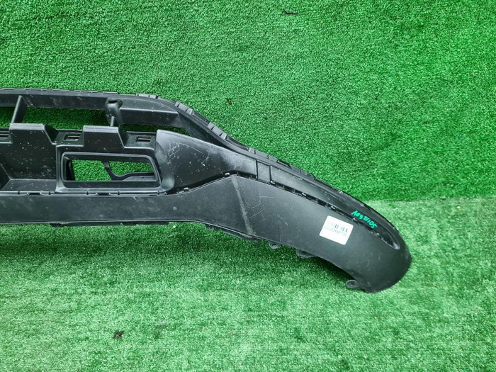 Юбка переднего бампера Mercedes GLC X253 19-22 AMG