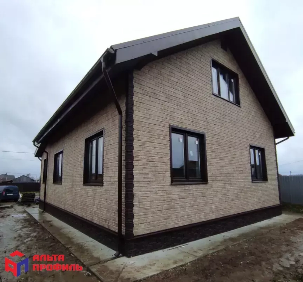 Сайдинг виниловый формованный Альта-Профиль Сланцевая порода Слоновая кость 3100х230 мм