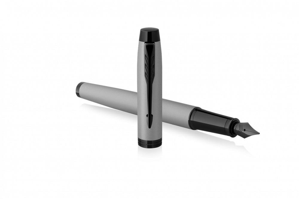 Перьевая ручка Parker IM Achromatic, Grey BT, перо: F, цвет чернил: blue, в подарочной упаковке.