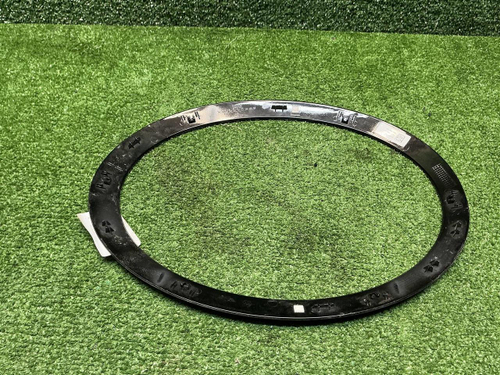 Накладка фары левая Mini Hatch F66 (2024-н.в.)