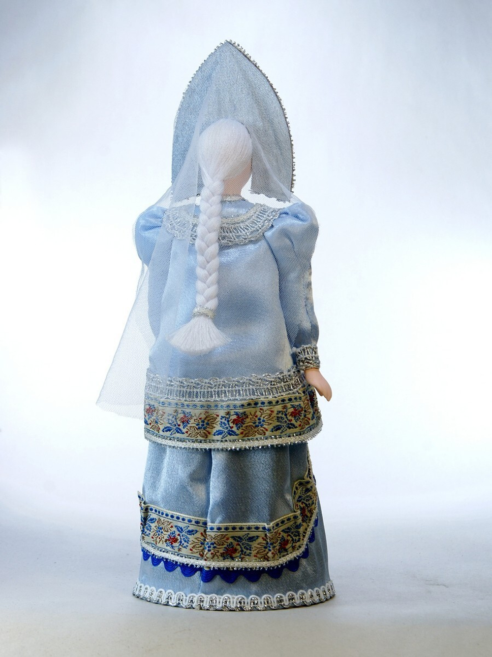 Кукла коллекционная "Русская снегурочка"