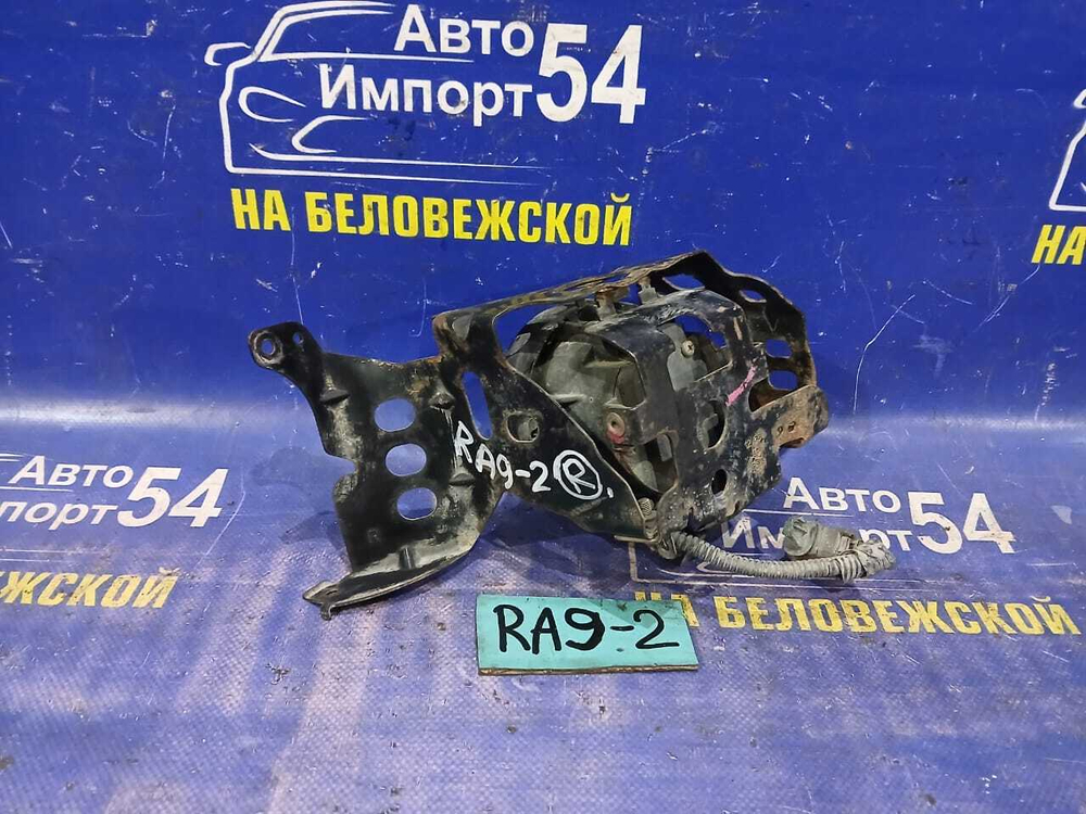 Туманка правая Honda ODYSSEY 2002