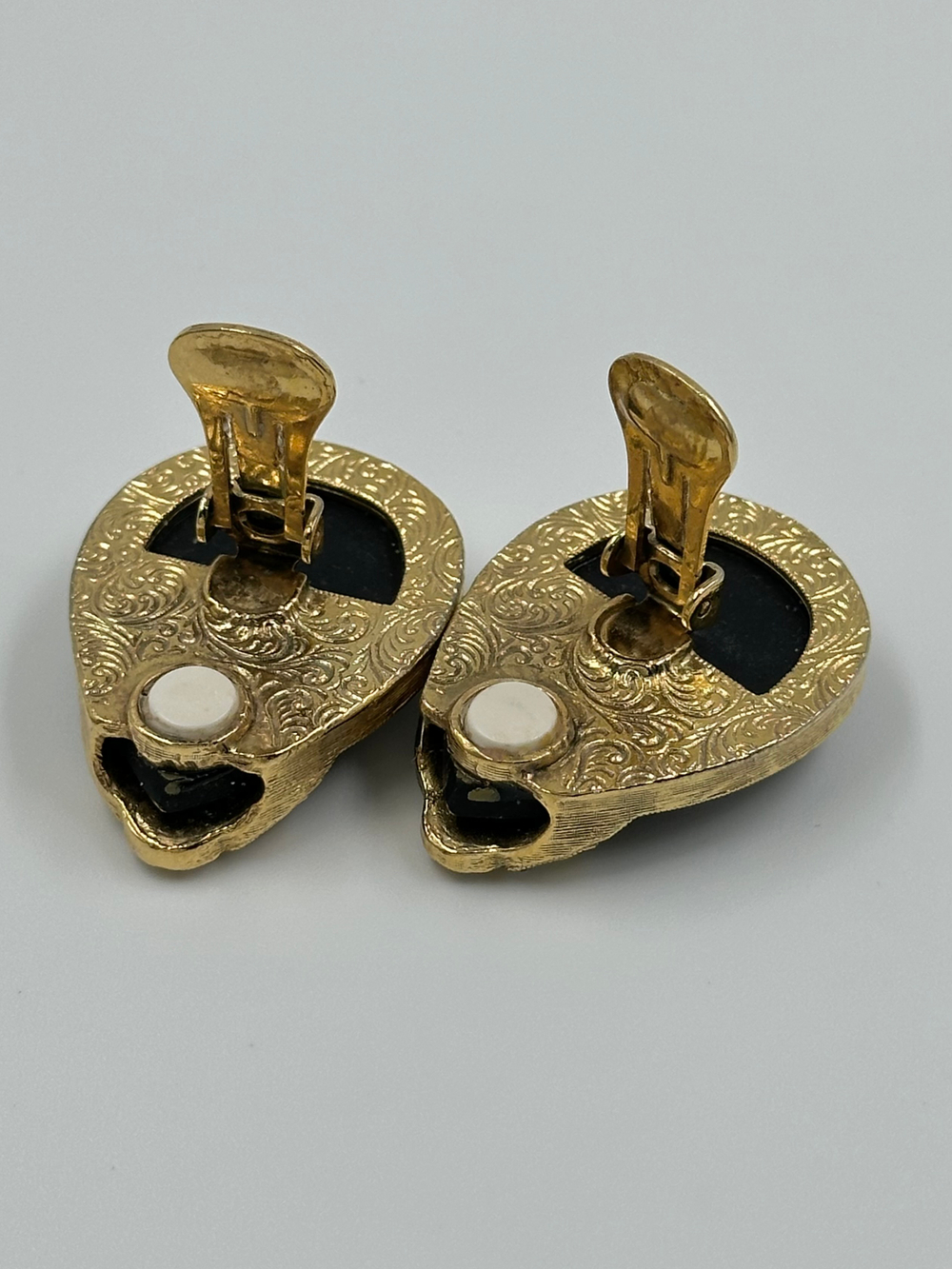 Клипсы с чёрными вставками 1928