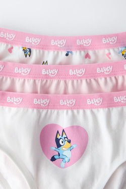 ZARA НАБОР ИЗ ТРЕХ ТРУСОВ С ПРИНТАМИ «БЛУИ» © LUDO STUDIO, РОЗОВЫЙ