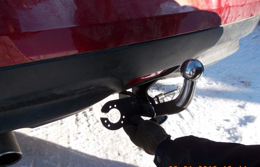 Фаркоп Nissan Juke только 2WD 2011-2019, условно-съемный,(без электрики) Трейлер.7730